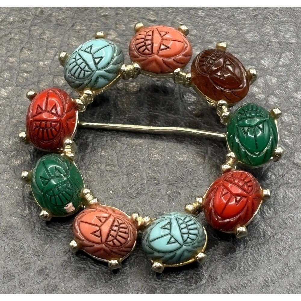Vintage Scarab Beetle Multicolor Carved Circular Circle Brooch Pin Gold Tone